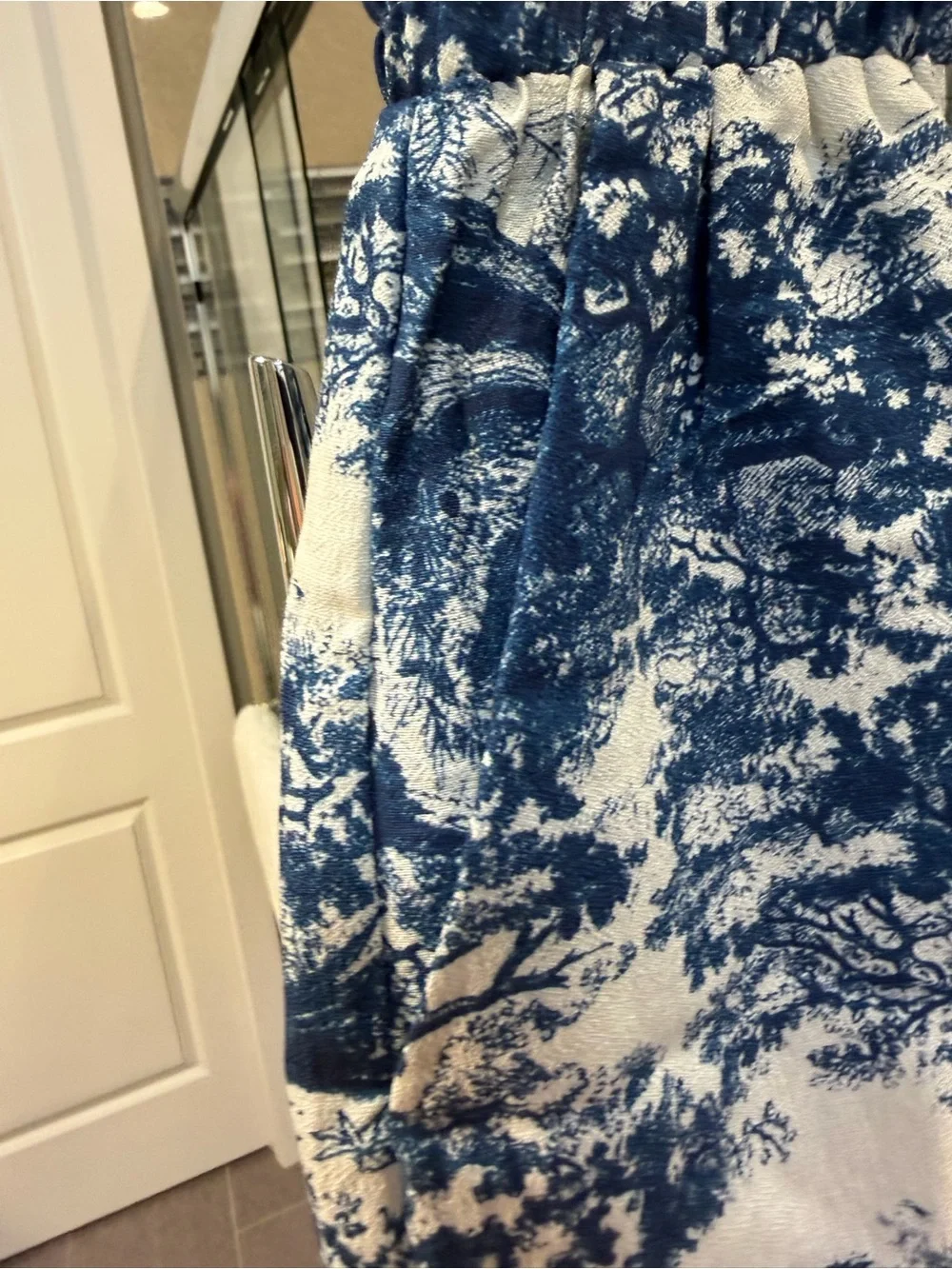 Blue Toile Print Short Sleeve Shirt - Women's Blue Toile Top & Shorts- NWT - Picture 4 of 10